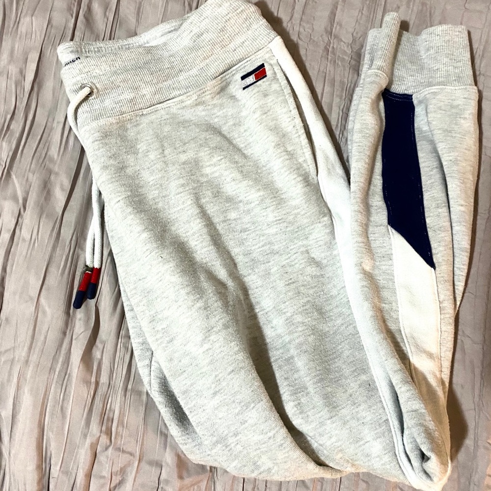 tommy hilfiger sweatpants